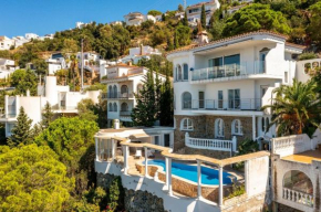 Ferienhaus mit Privatpool für 8 Personen ca 250 qm in Roses, Costa Brava Golf de Roses